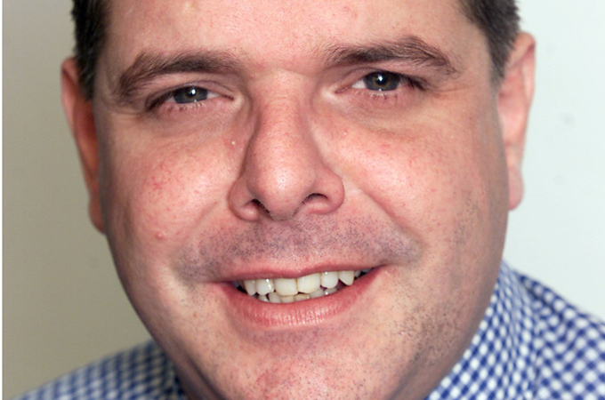 hoare news of the world