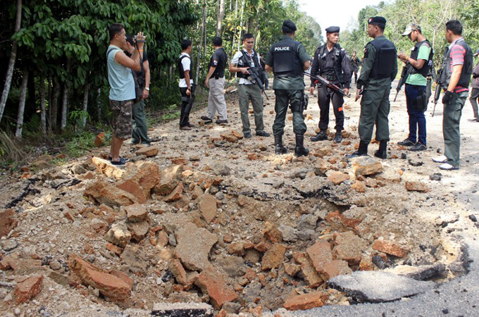 17 gunmen killed in Thai military base attack: army