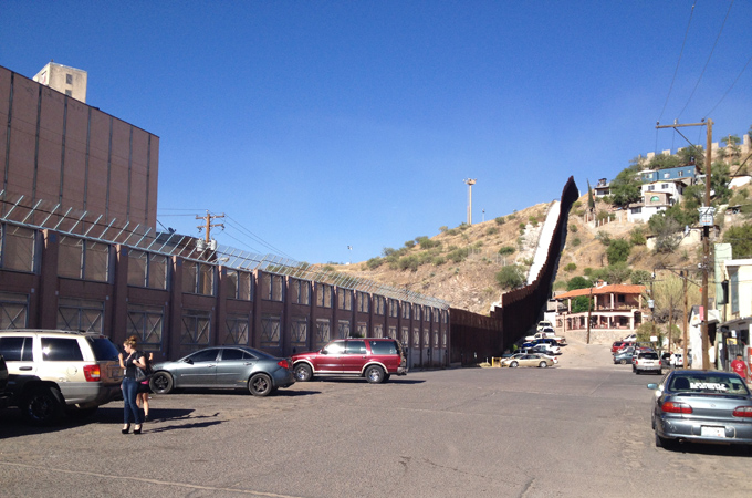 In recent months, many children and teenagers have crossed from Mexico into the US [Rob Reynolds/Al Jazeera]