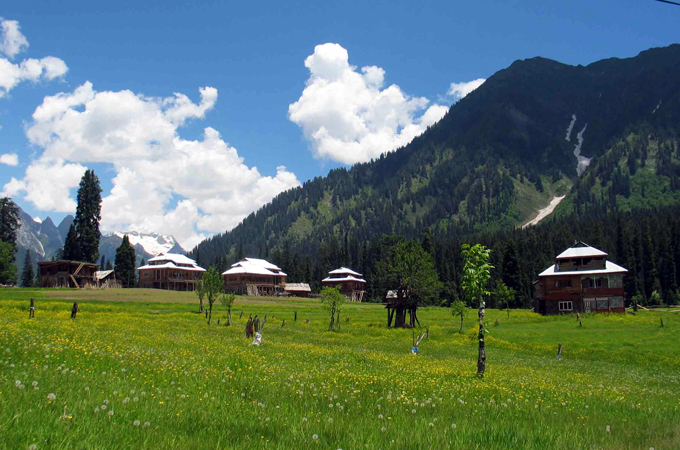 Officials say they are facing a challenge to manage the tourist influx into the valley [Roshan Mughal/Al Jazeera]