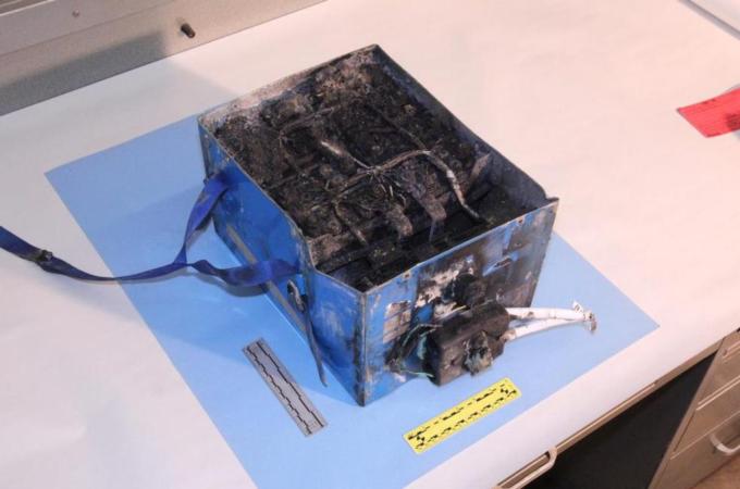 The FAA grounded all Boeing 787s after safety concerns involving the aircraft's batteries [EPA]
