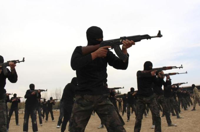 Iranians do not buy the argument that a repentant US is waging a real war against ISIL, writes Marandi  [Reuters]