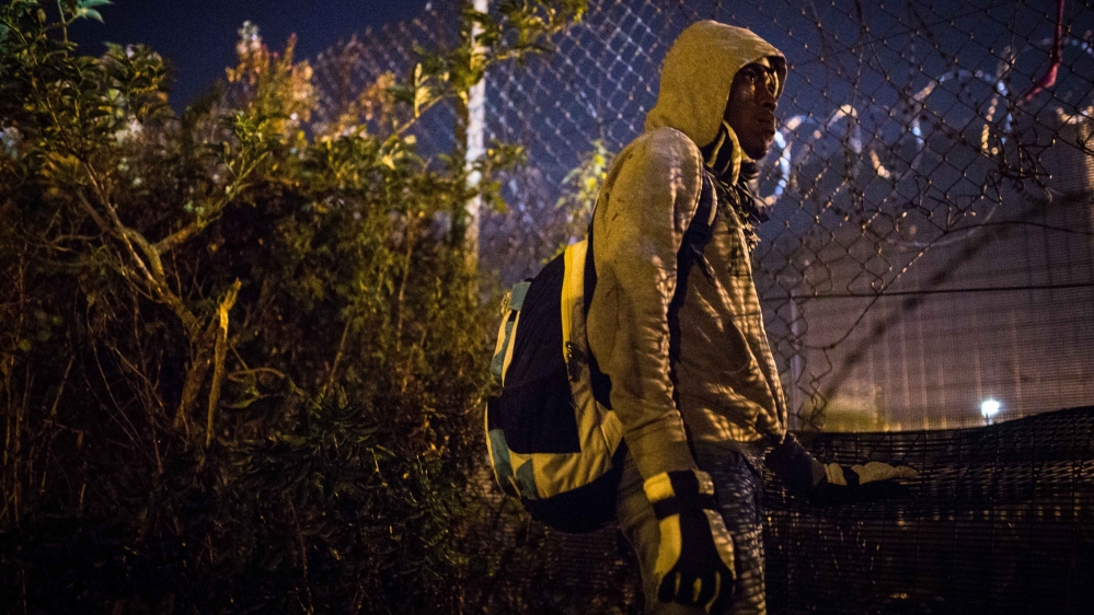 Calais Migrants Attempt To Find A Way To Reach The UK