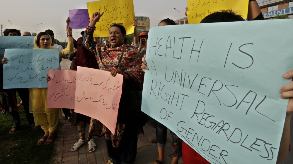 Transgender protest for rights in Lahore