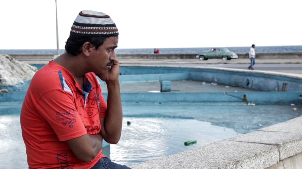 My Cuba - Indian construction workers