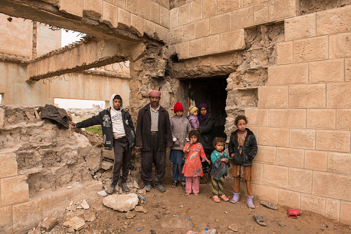 How displaced people in Iraq live/ Please Do Not Use