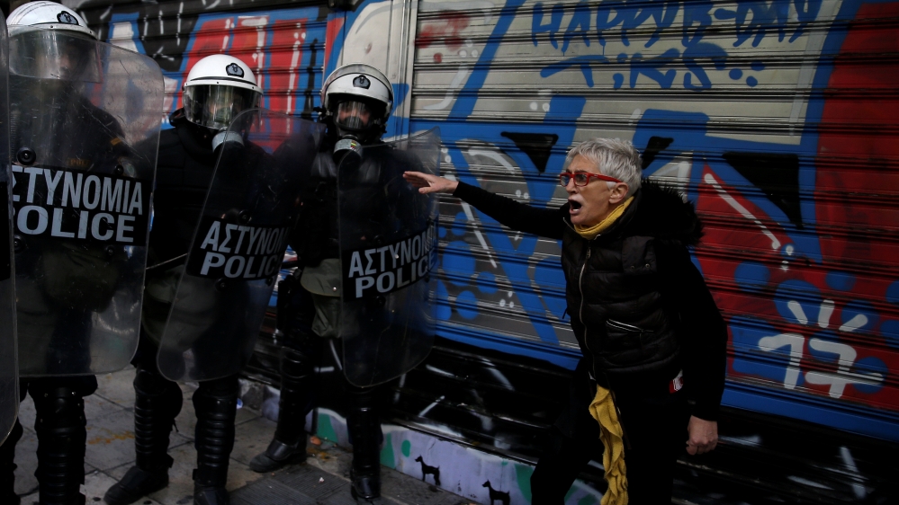 Home auctions in Greece