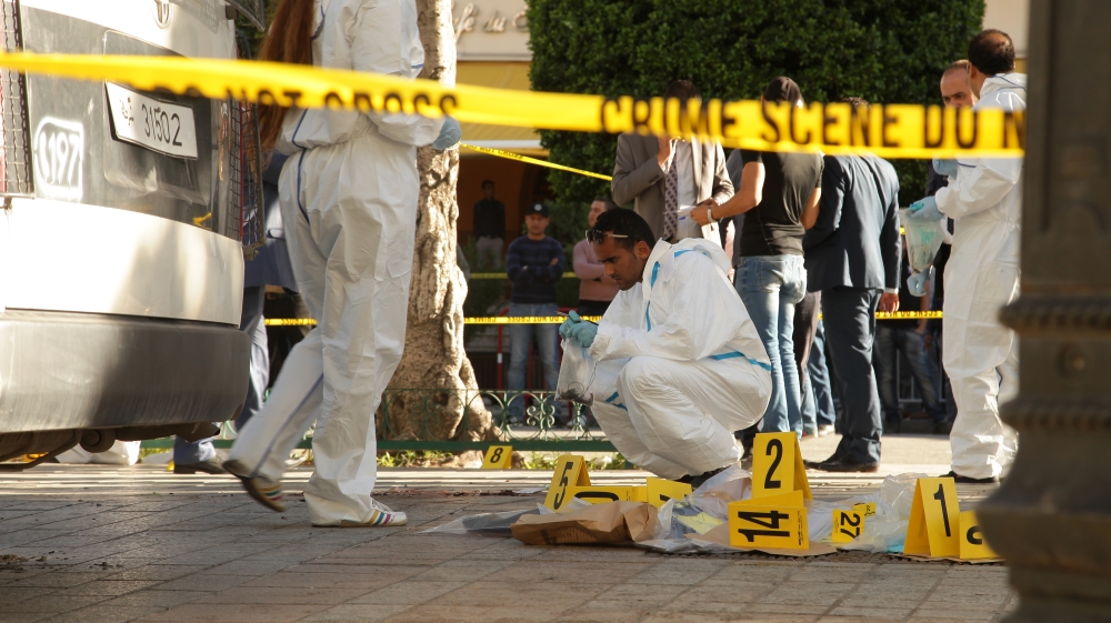 Woman blows up herself in Tunisian capital