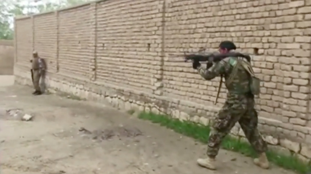 Heavy firing between the Taliban and Afghan forces in Kunduz