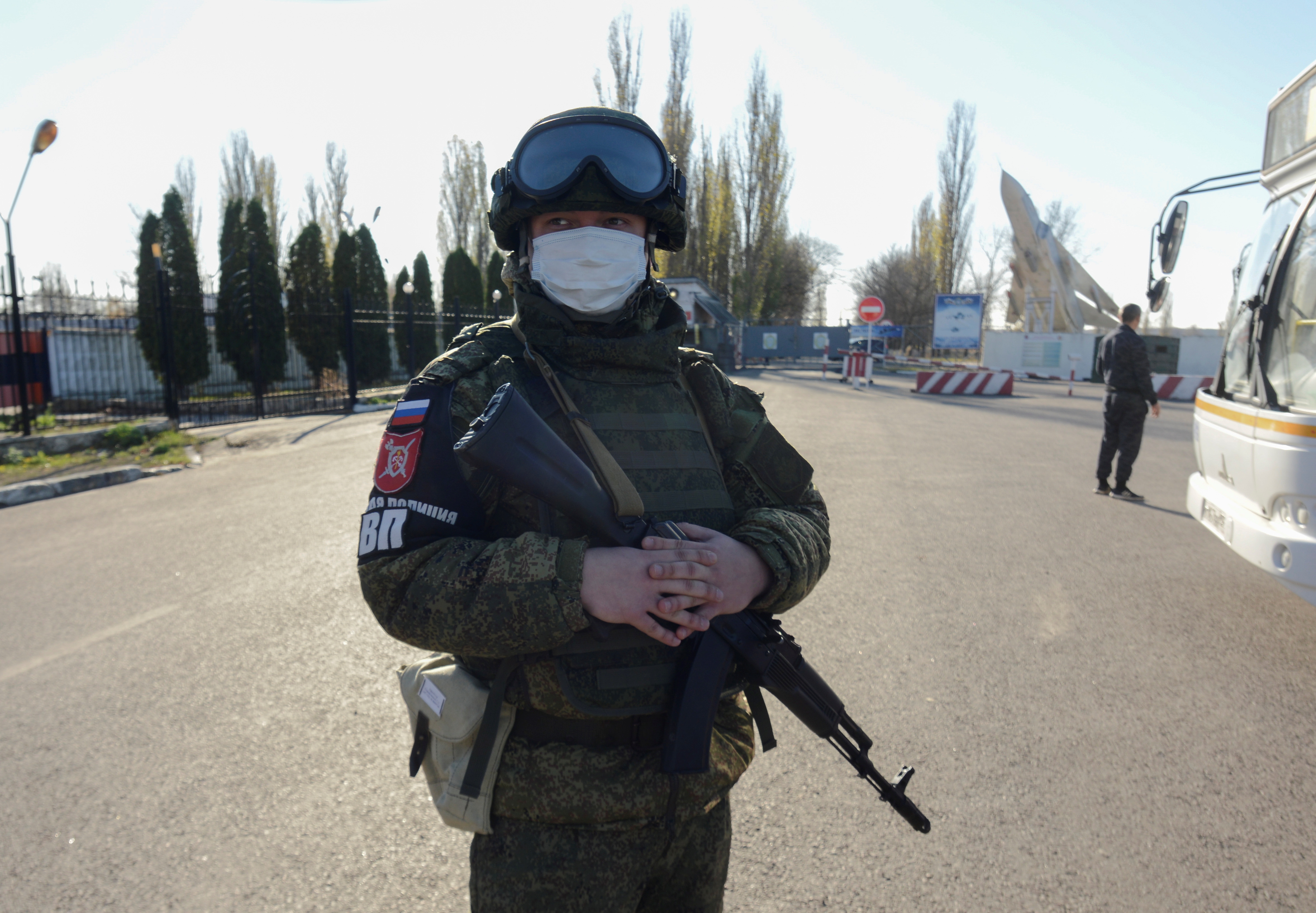 The Russian military has not publicly declared the number of additional troops that it has moved to Crimea and parts of southwestern Russia near Ukraine in recent weeks [File: Vladimir Lavrov/Reuters]