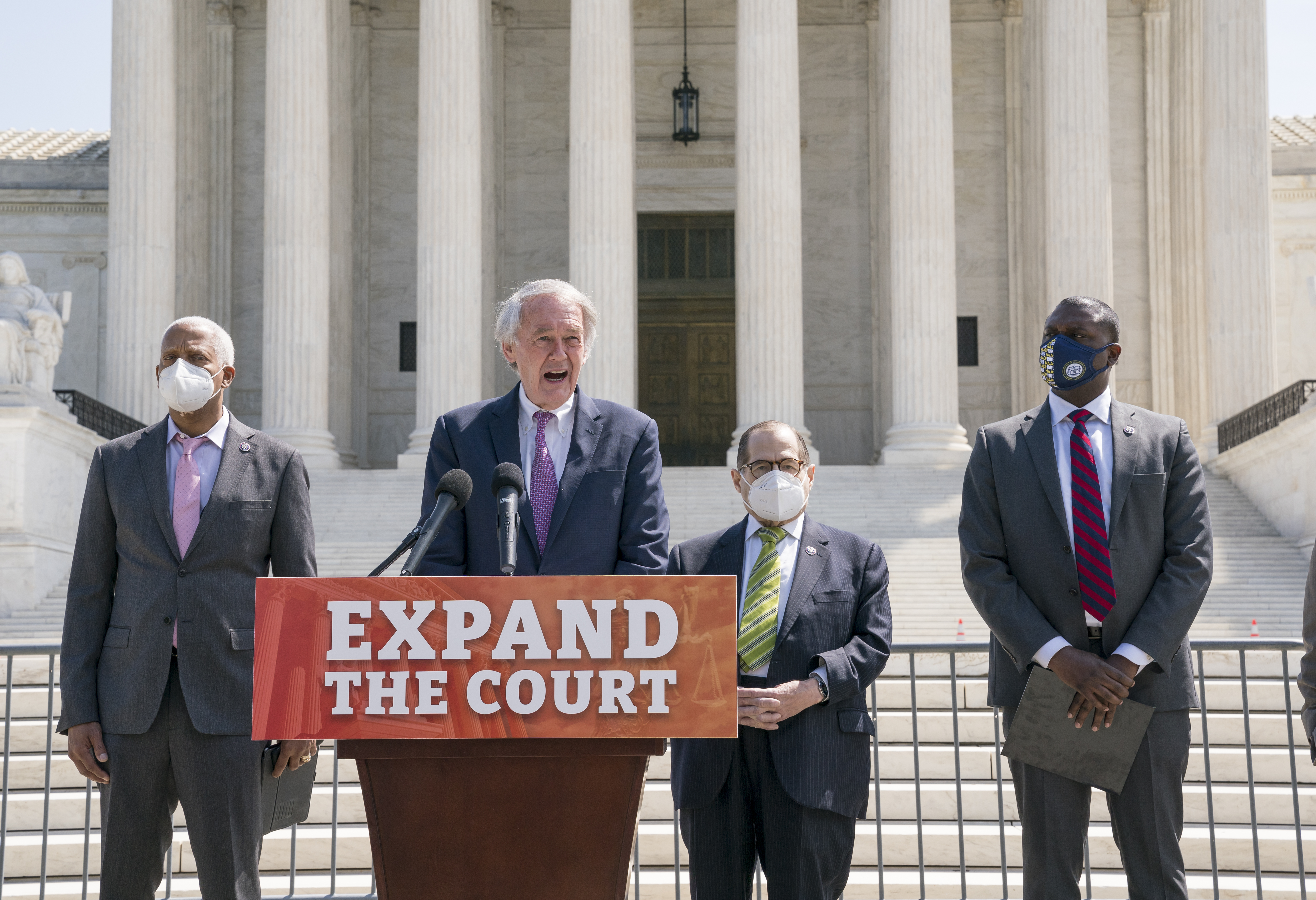 Two northeast liberals, Senator Ed Markey of Massachusetts, centre, and Representative Jerrold Nadler of New York, centre right, announced the introduction of a bill to expand the size of the US Supreme Court [J Scott Applewhite/AP Photo]