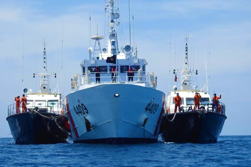 The Chinese embassy in Manila has insisted that the ‘fishing vessels’ present in the Philippine EEZ are only ‘seeking shelter’ due to bad weather, adding that the area has been a traditional fishing ground of Chinese fishermen and that it is part of China’s Nansha Islands or Spratlys, which is also disputed [Philippine Coast Guard]