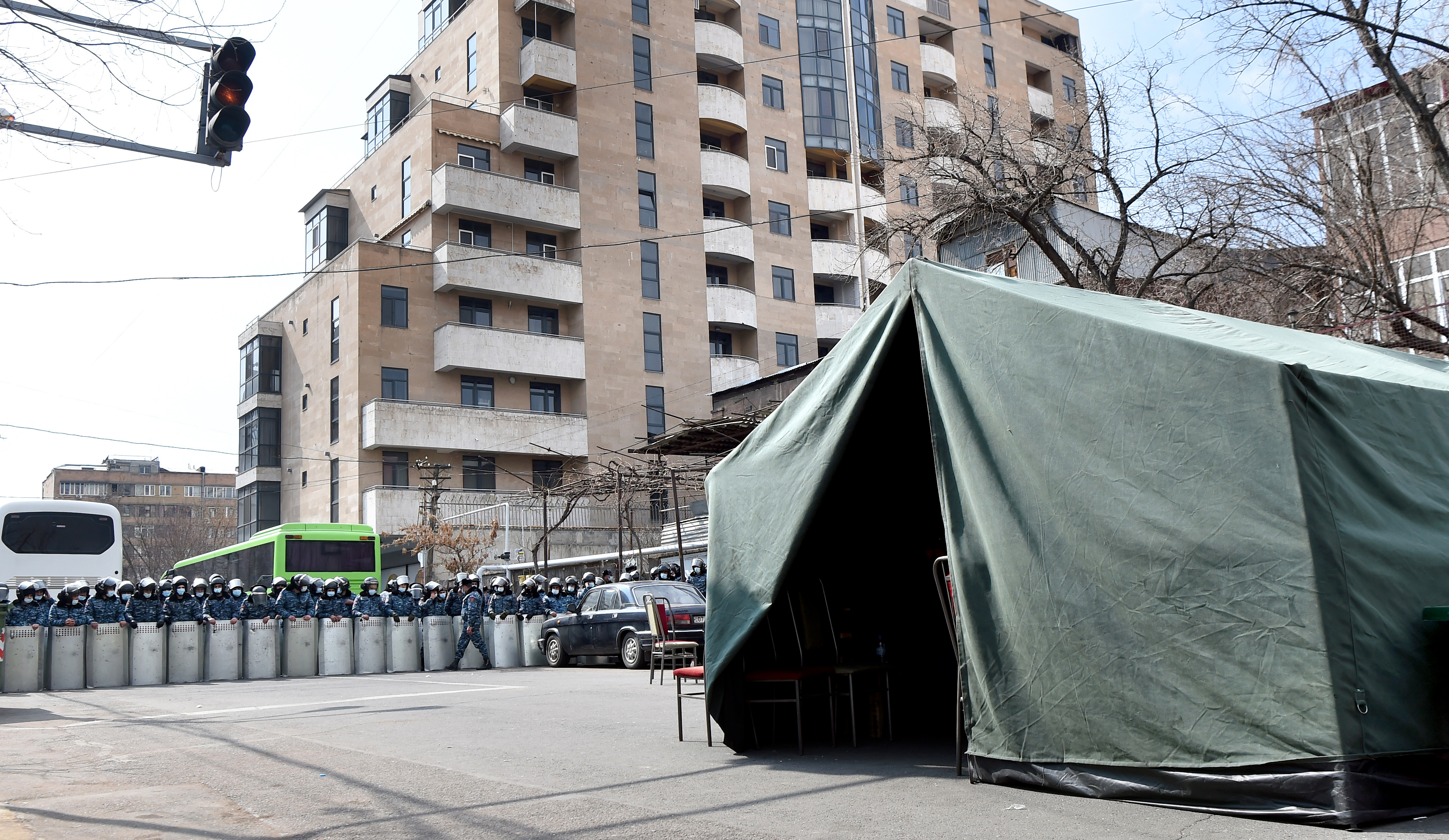 A protesters&#39; tent during a rally demanding the resignation of Armenian Prime Minister Nikol Pashinyan held by the opposition Movement to Save the Motherland outside the offices of the National Assembly of Armenia, Yerevan, Armenia, March 10, 2021 [File: Lusi Sargsyan/TASS via Getty Images]