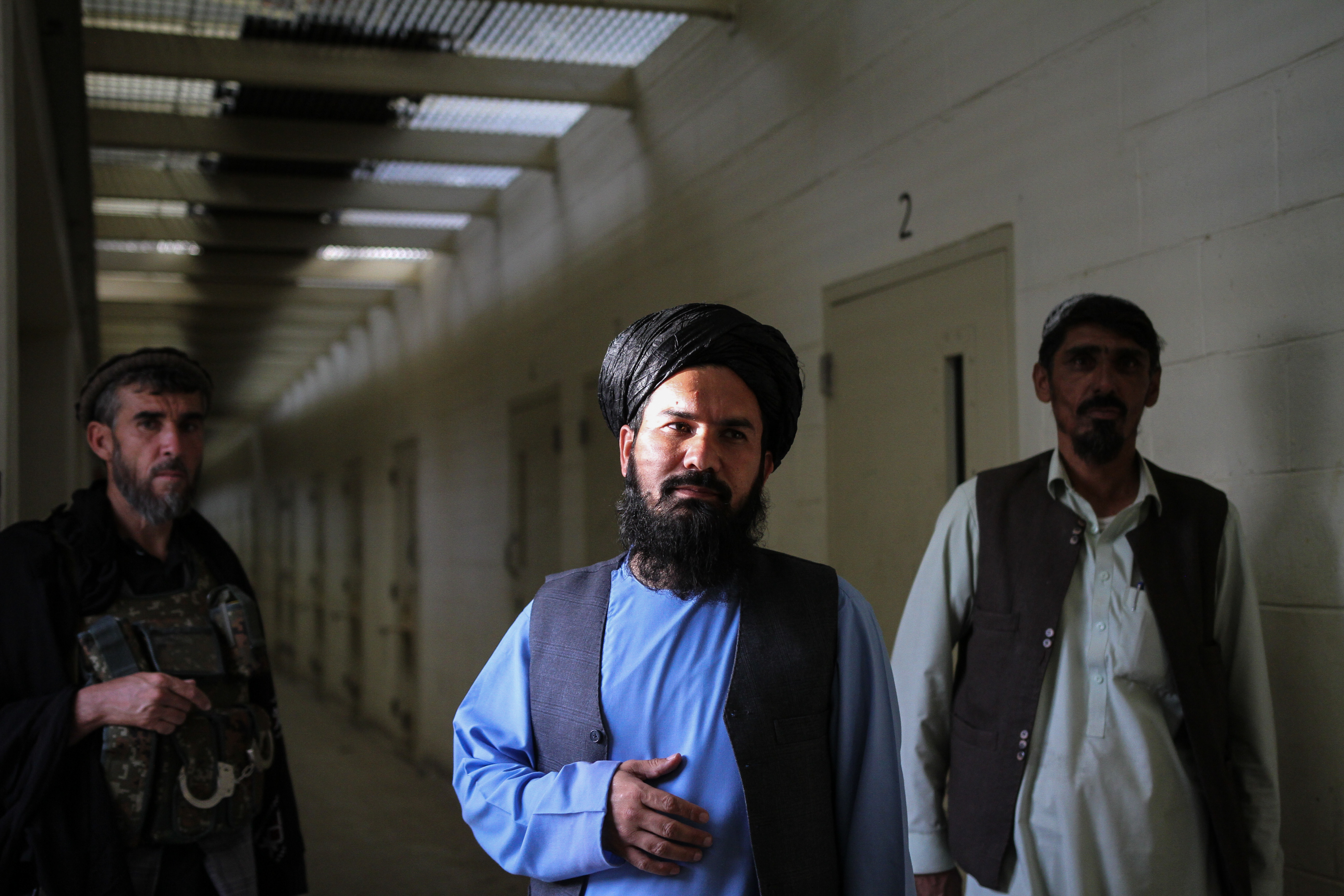 Hamza recounts the torture he endured during his imprisonment at Bagram [Agnieszka Pikulicka-Wilczewska/Al Jazeera]