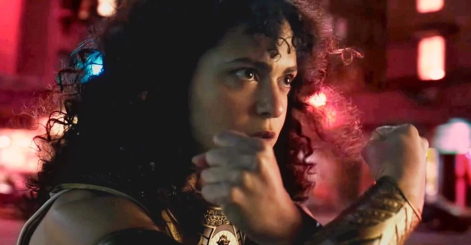 Screengrab from Moon Knight showing Egyptian superhero, Layla