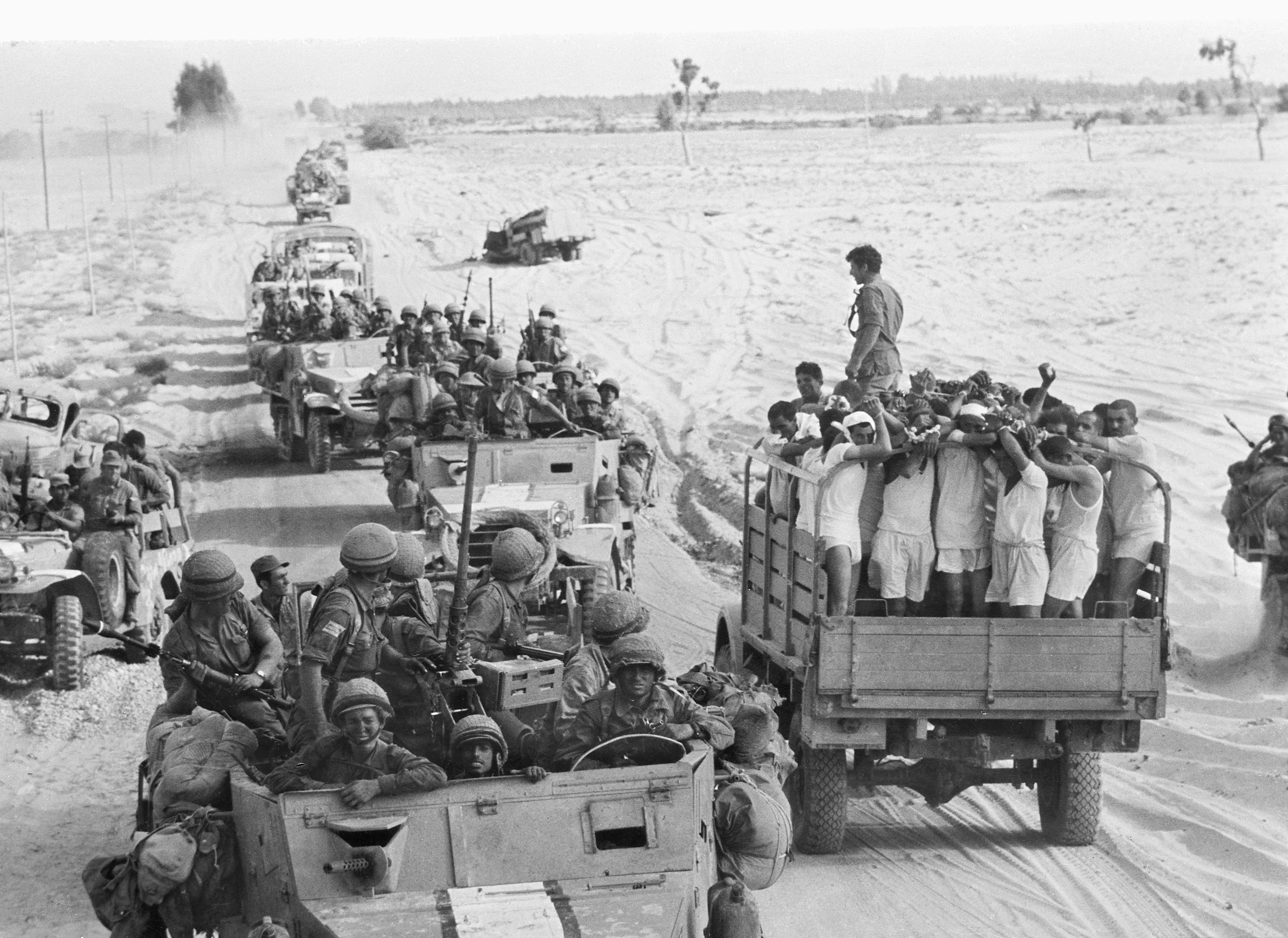 A truck full of captured Egyptian soldiers