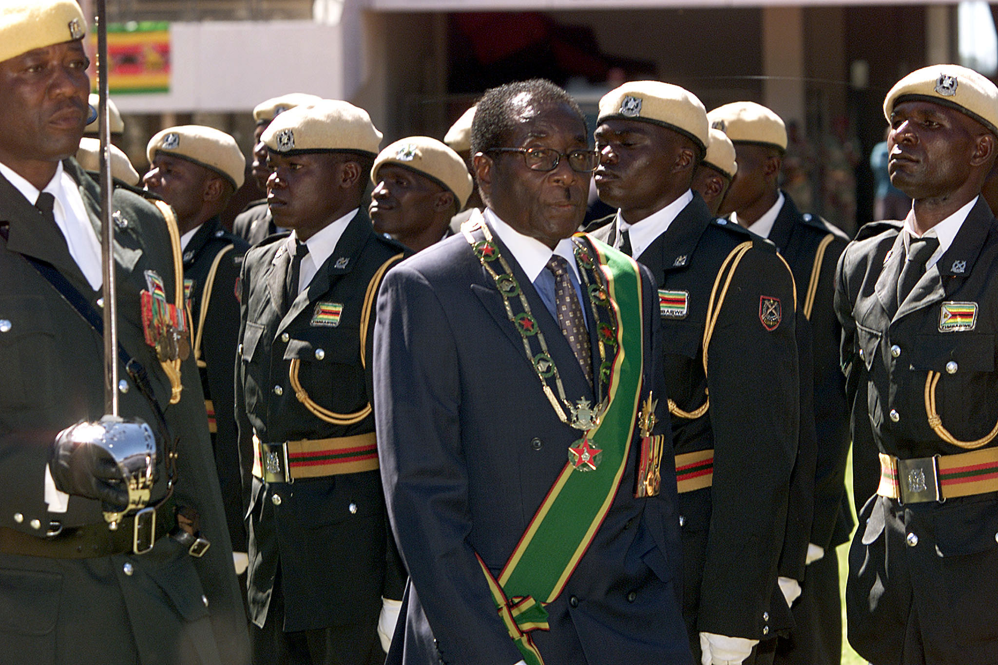 Zimbabwe&#39;s former President Robert Mugabe believed the British reneged on pledges to finance a land purchase agreement under a ceasefire settlement with nationalist fighters [File: Reuters]