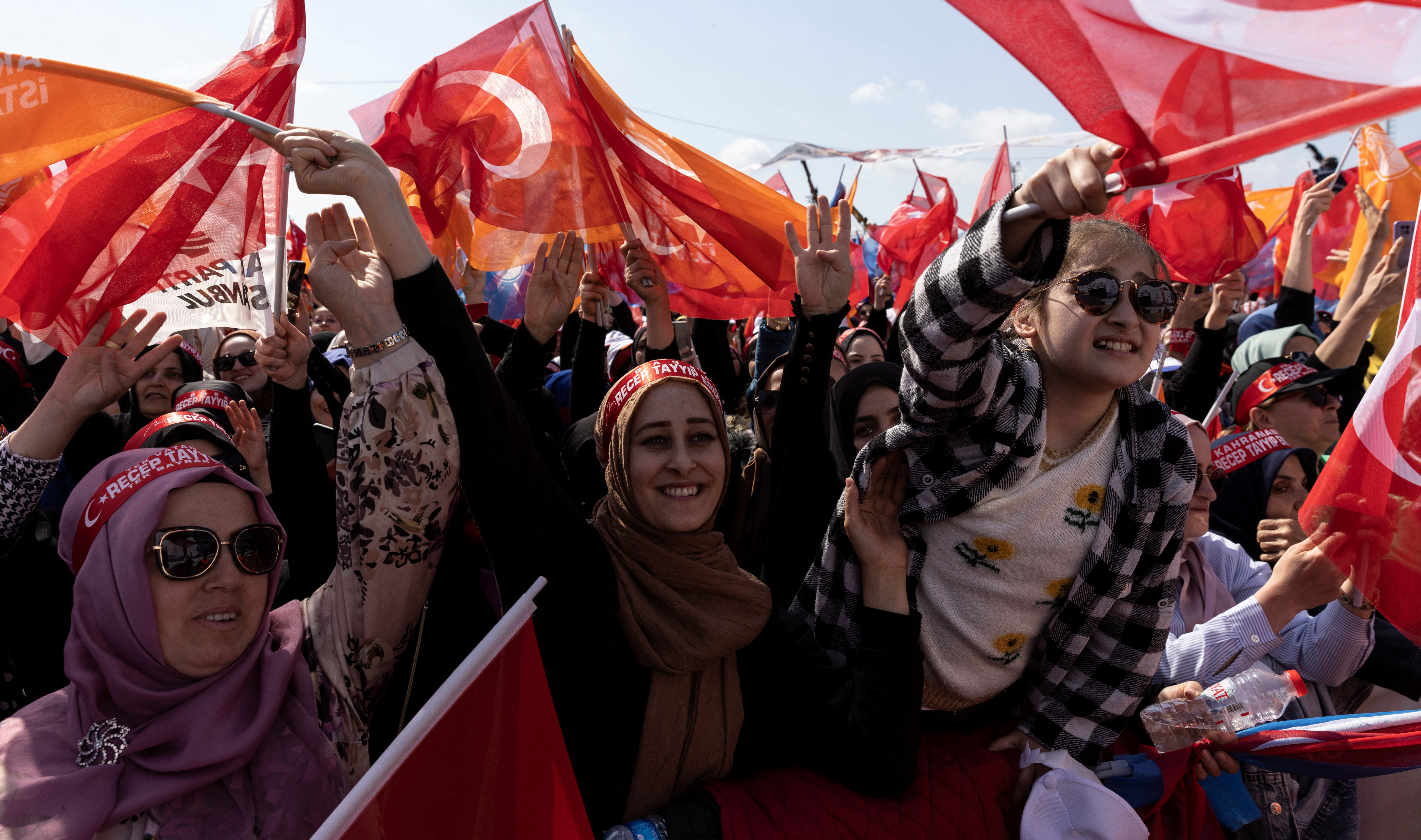 Supporters of Turkish President Tayyip Erdogan attend a rally ahead of the May 14 presidential and parliamentary elections in Istanbul
