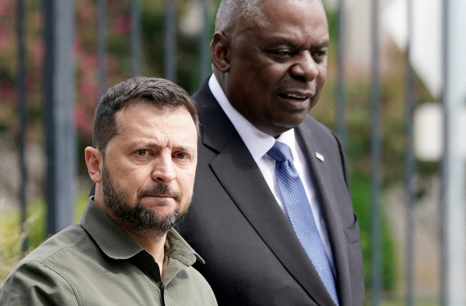 Volodymyr Zelenskyy and Lloyd Austin