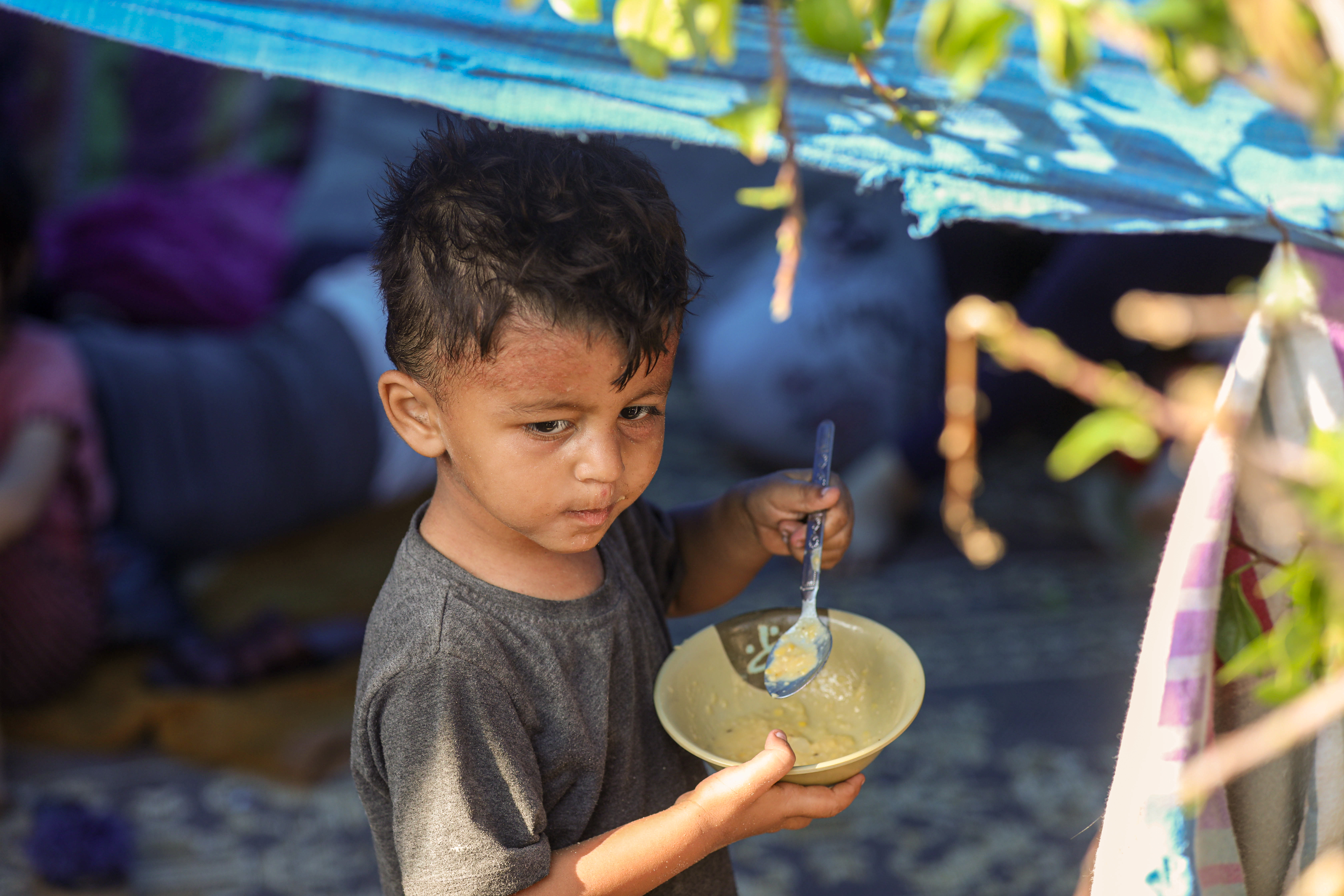 Family sheltering at Al-Shifa hosital in Gaza
