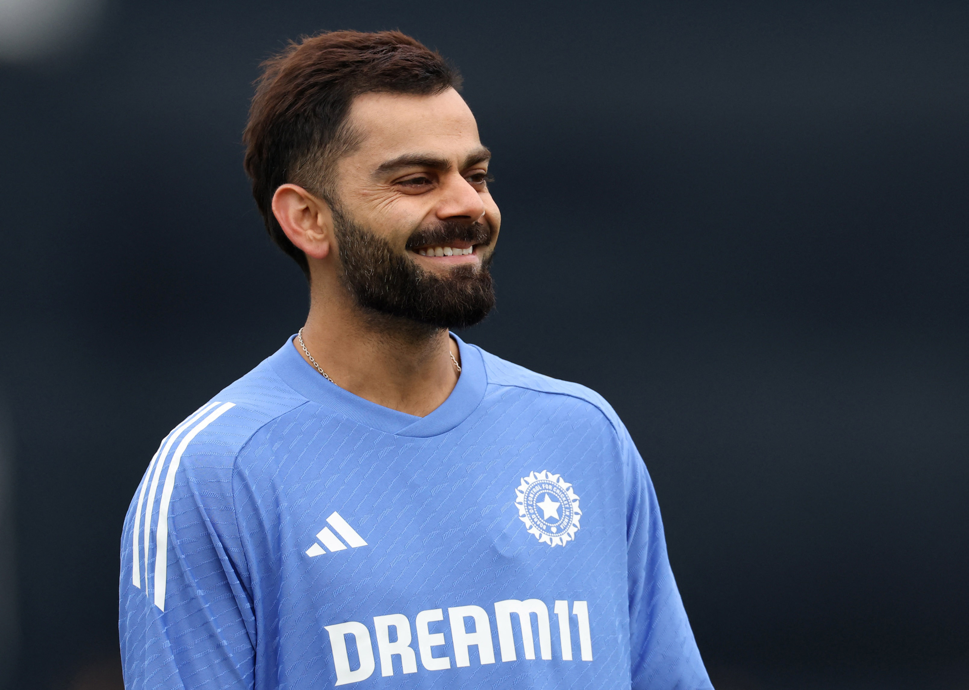 Cricket - ICC T20 World Cup 2024 - Group A - India v Pakistan - Nassau County International Cricket Stadium, New York, United States - June 9, 2024 India's Virat Kohli during the warm up before the match REUTERS/Andrew Kelly
