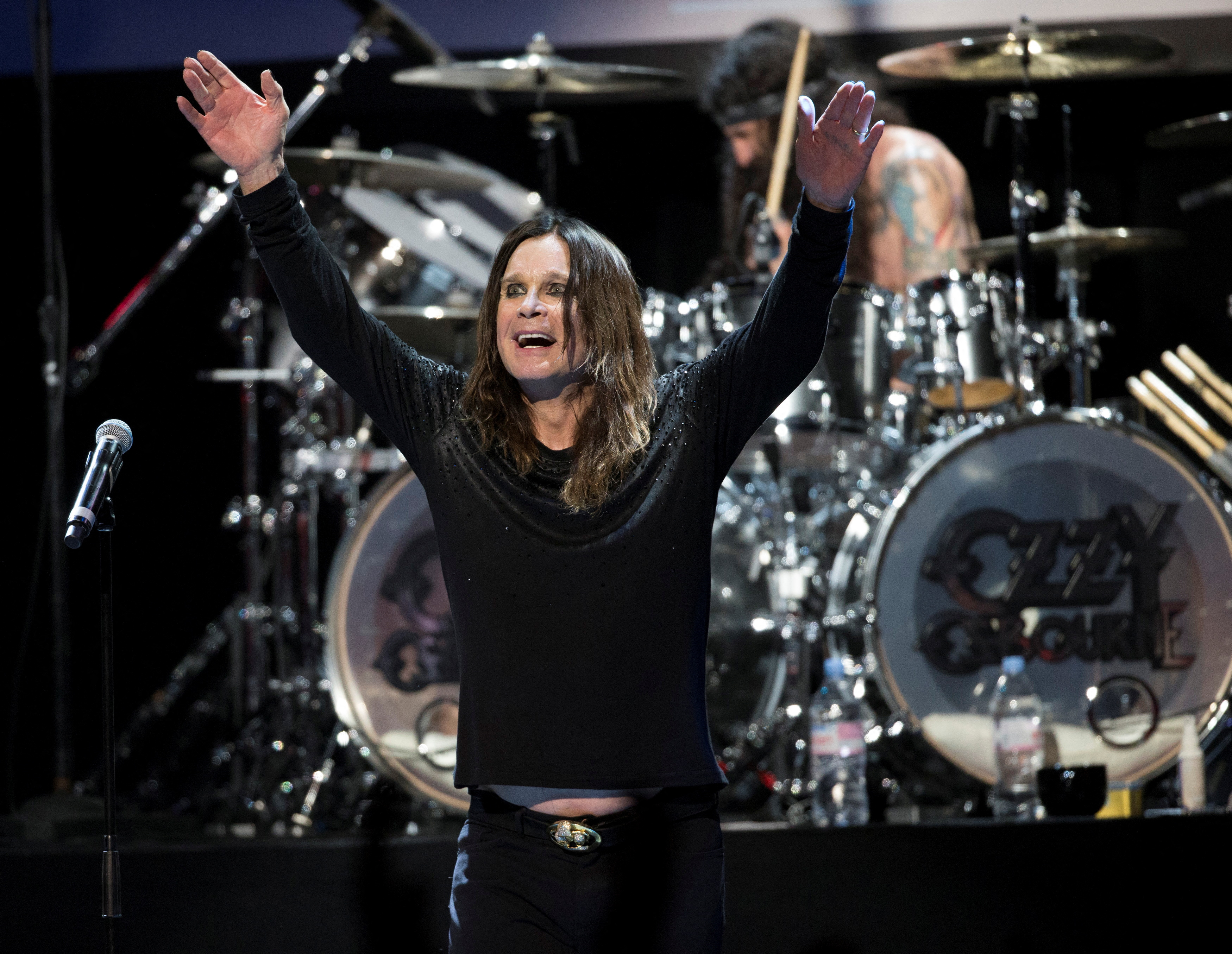 FILE PHOTO: Musician Ozzy Osbourne performs at the 10th Annual MusiCares MAP Fund Benefit concert at Club Nokia in Los Angeles, California May 12, 2014.
