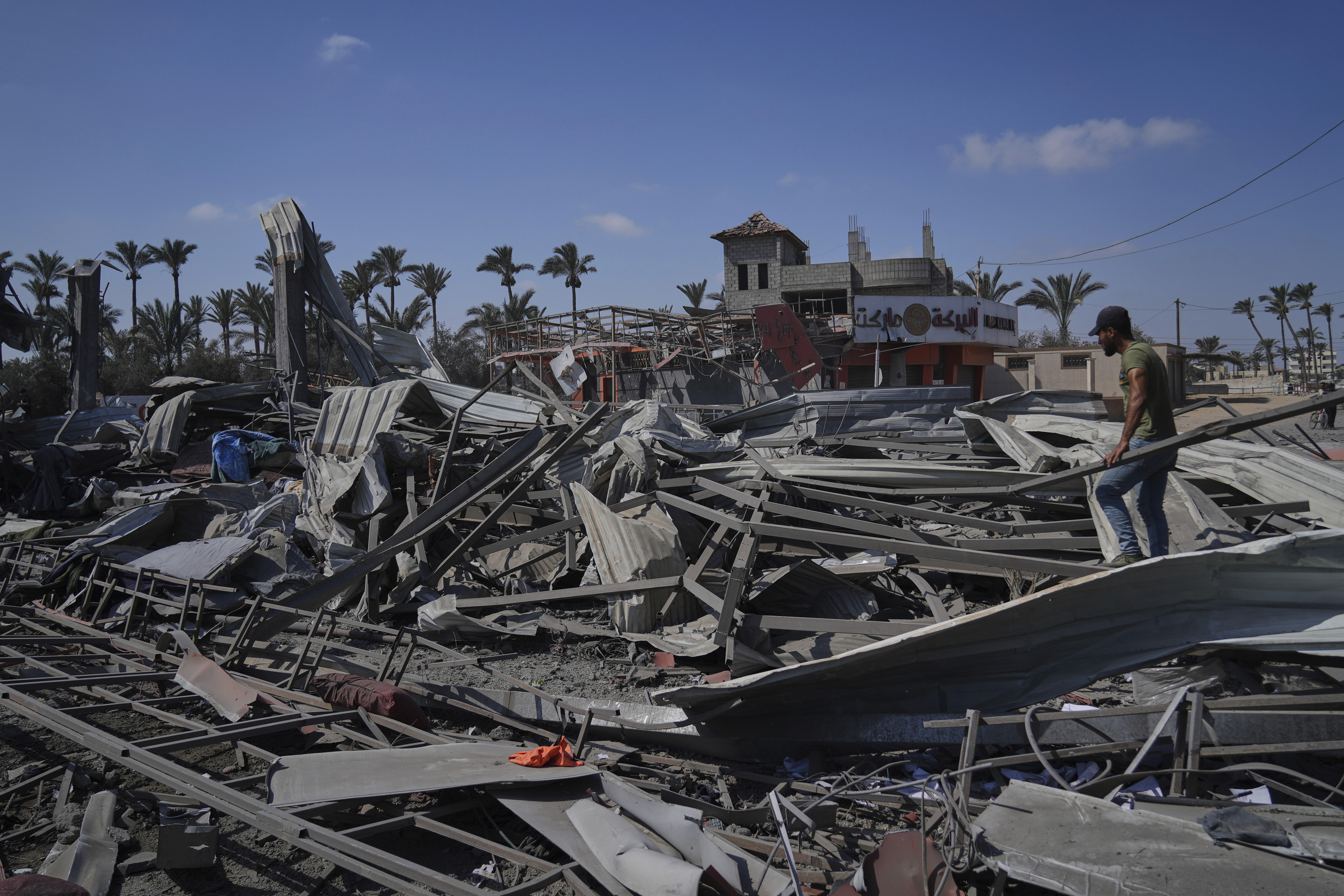 Deadly Israeli attacks continue across Gaza