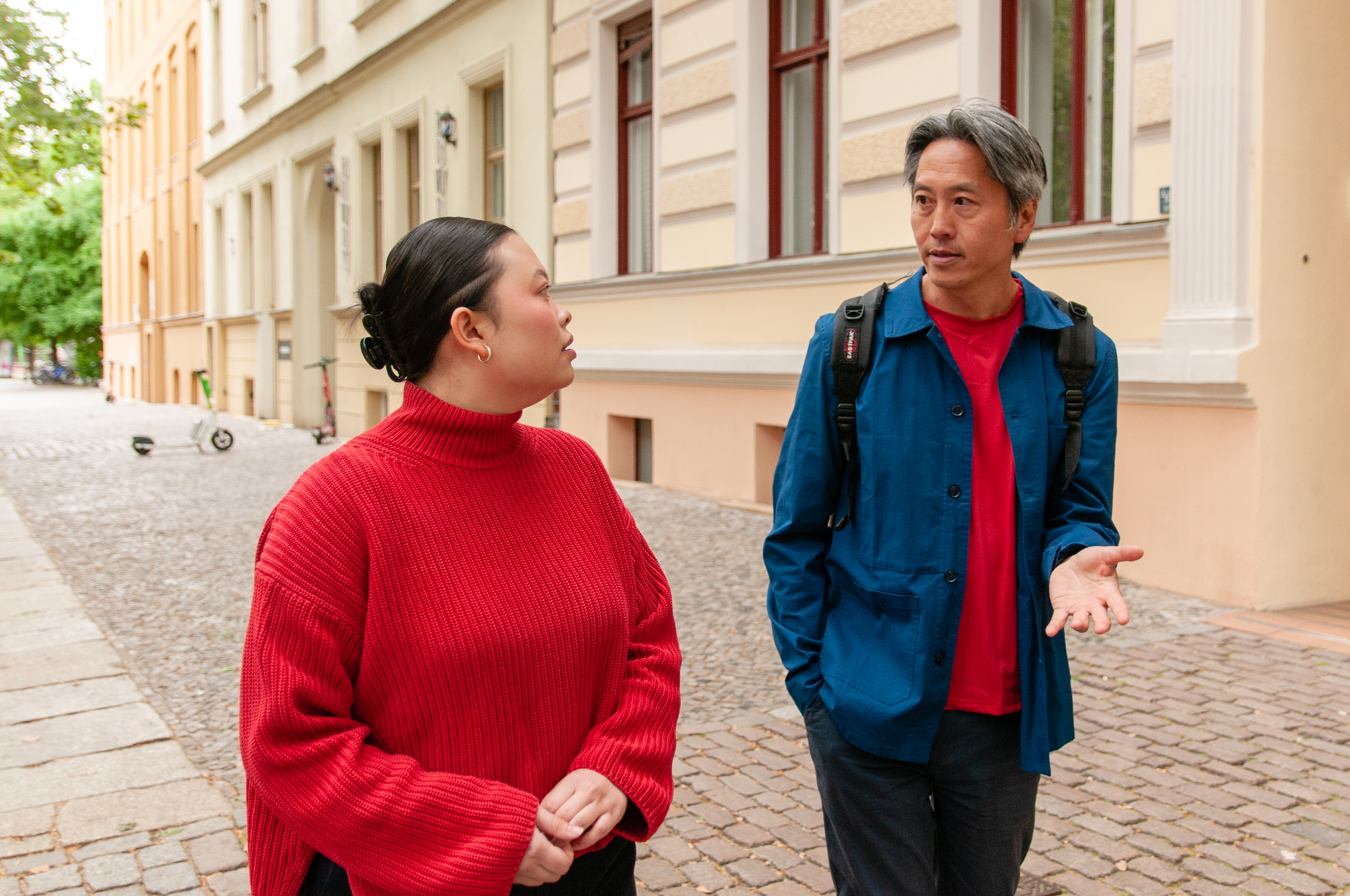 Raised on different sides of the former German divide, Ly and Ha today live in the same Berlin neighbourhood-1751880957