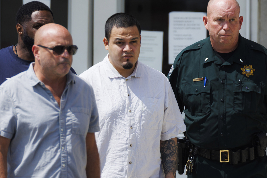 Kilmar Abrego Garcia leaves jail.