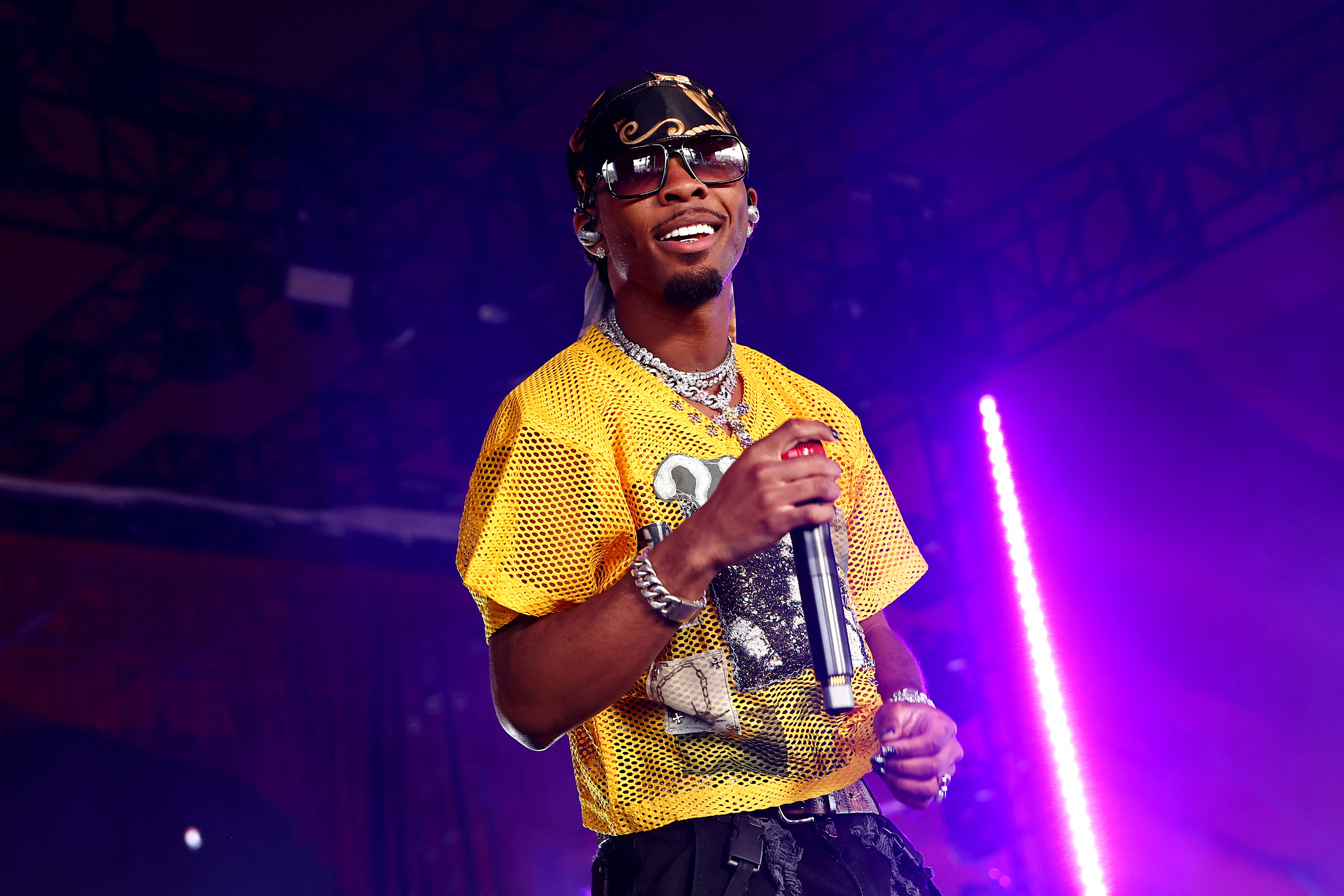 INDIO, CALIFORNIA - APRIL 20: (FOR EDITORIAL USE ONLY) d4vd performs at Gobi Tent during the 2025 Coachella Valley Music and Arts Festival on April 20, 2025 in Indio, California. Arturo Holmes/Getty Images for Coachella/AFP (Photo by Arturo Holmes / GETTY IMAGES NORTH AMERICA / Getty Images via AFP)