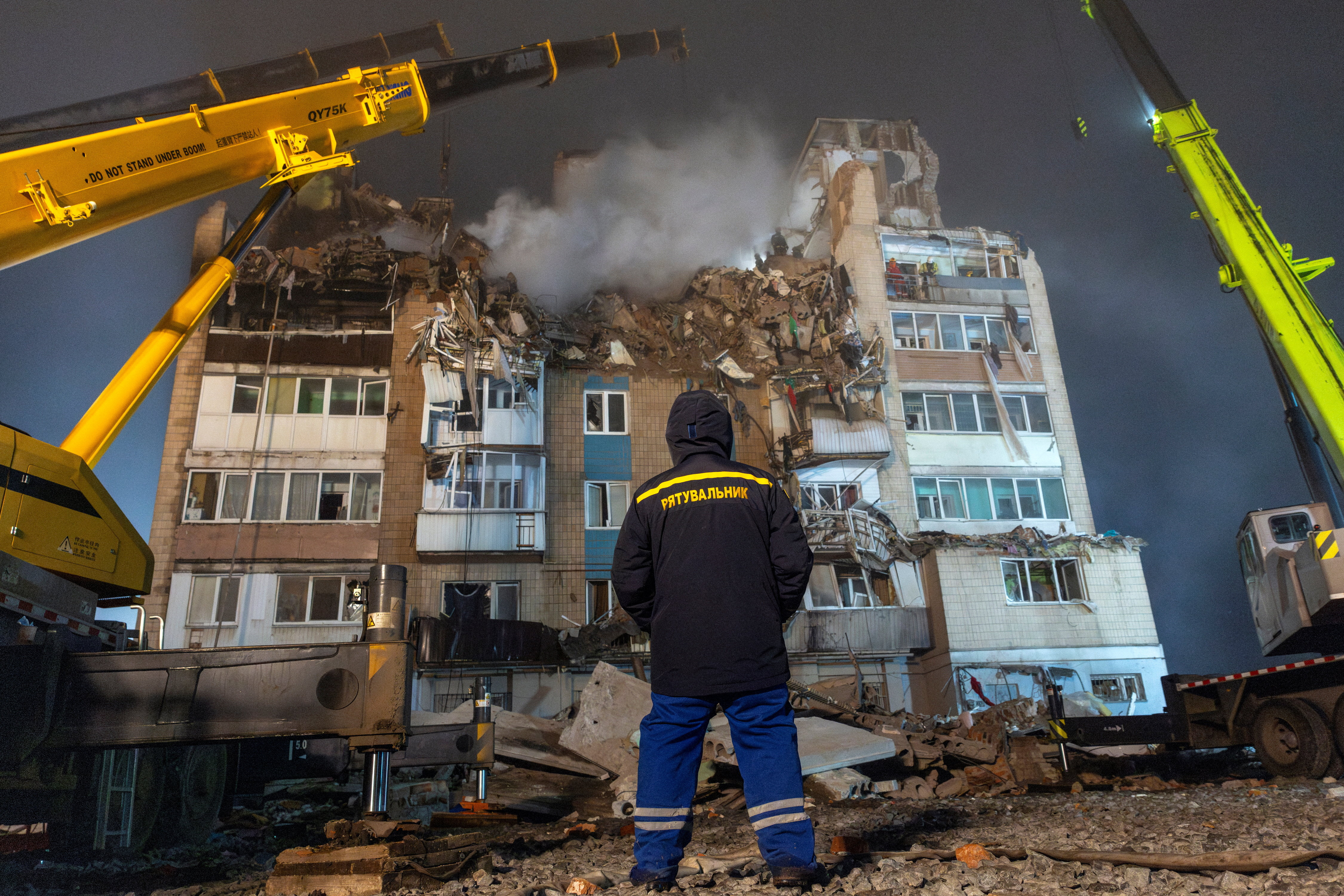 Devastating Russian assault kills 26 in western Ukraine