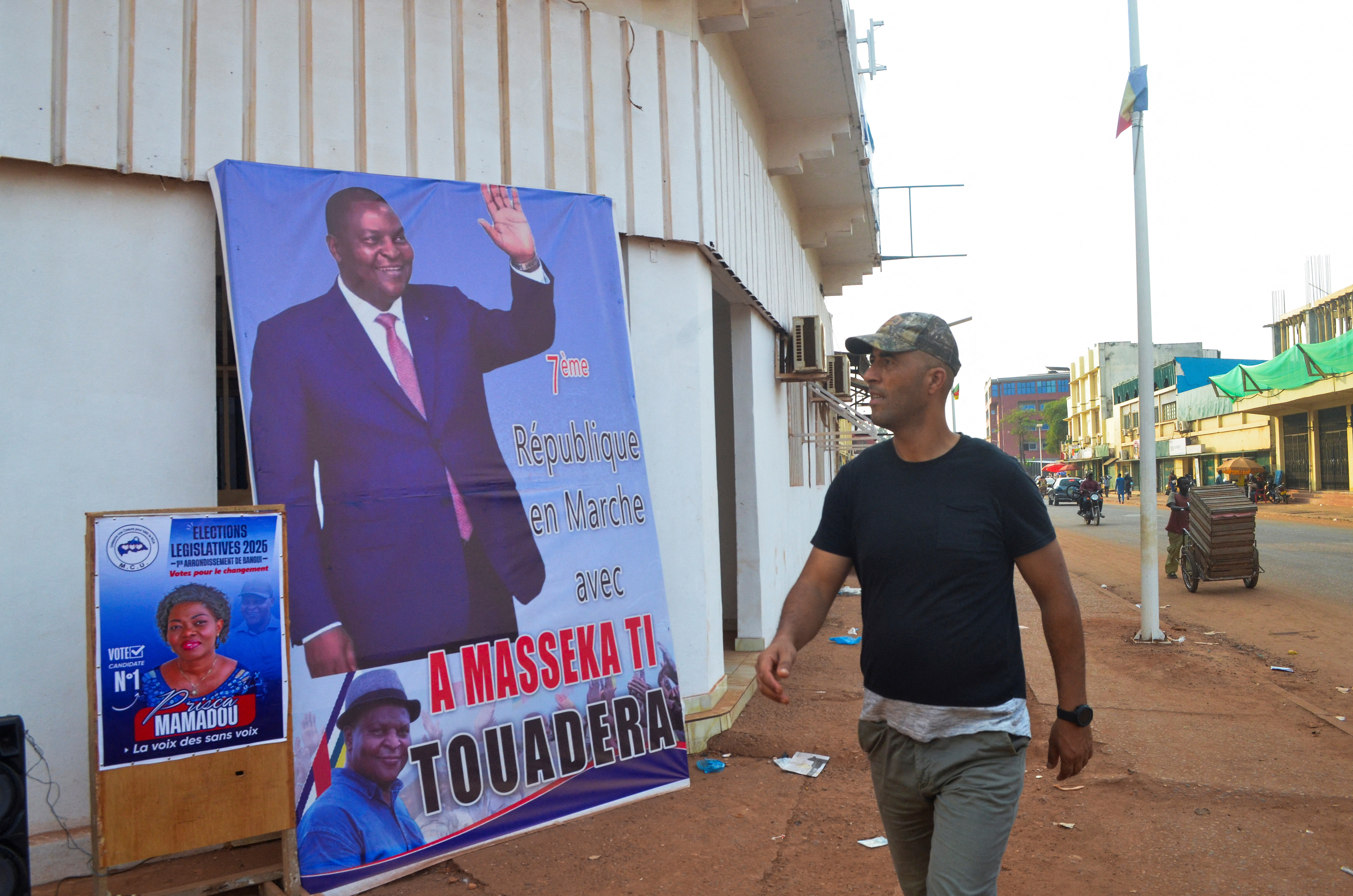 Touadera billboard