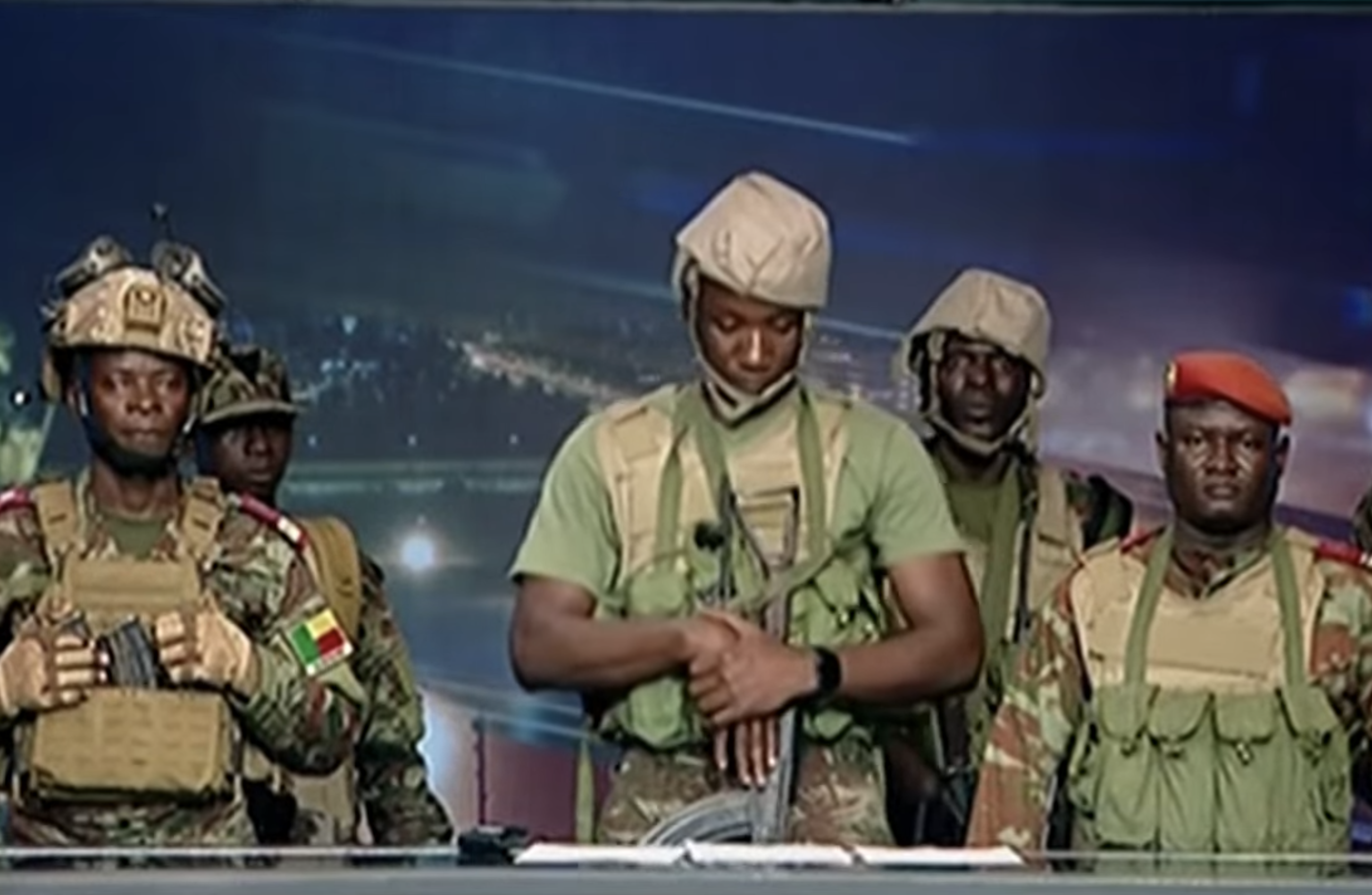 Benin soldiers