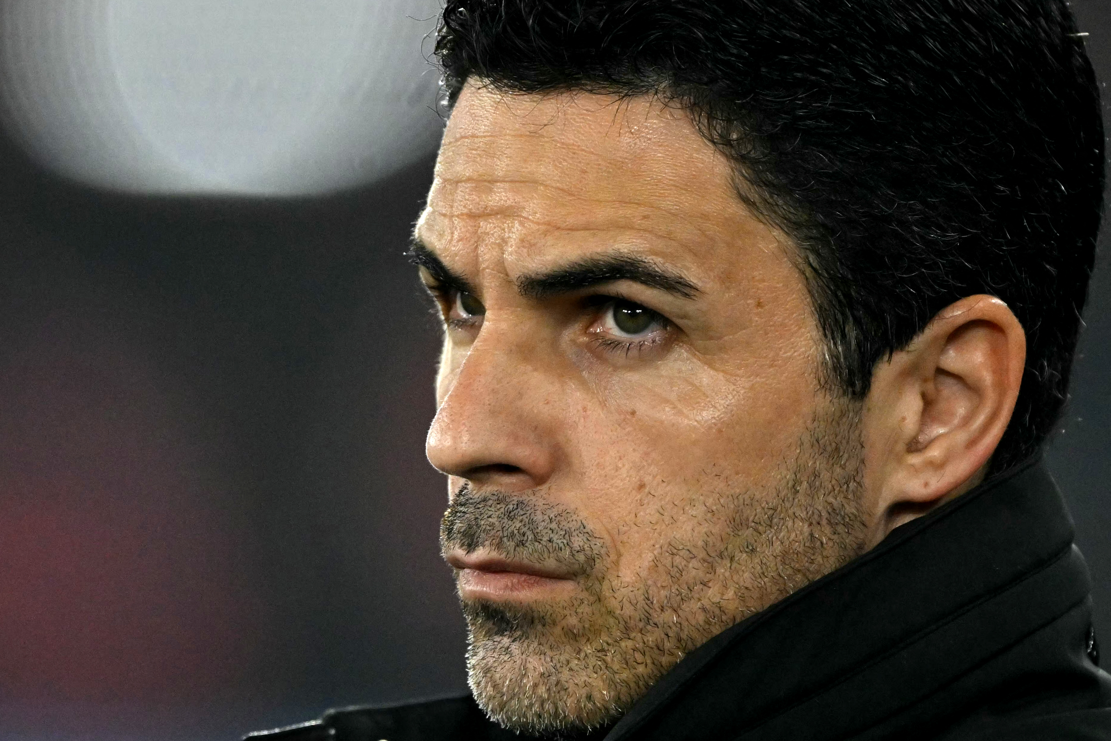 Arsenal's Spanish manager Mikel Arteta looks on before the English FA Cup quarter final football match between Southampton and Arsenal at St Mary's Stadium in Southampton, southern England on April 4, 2026. (Photo by Glyn KIRK / AFP) / RESTRICTED TO EDITORIAL USE. No use with unauthorized audio, video, data, fixture lists, club/league logos or 'live' services. Online in-match use limited to 120 images. An additional 40 images may be used in extra time. No video emulation. Social media in-match use limited to 120 images. An additional 40 images may be used in extra time. No use in betting publications, games or single club/league/player publications. /