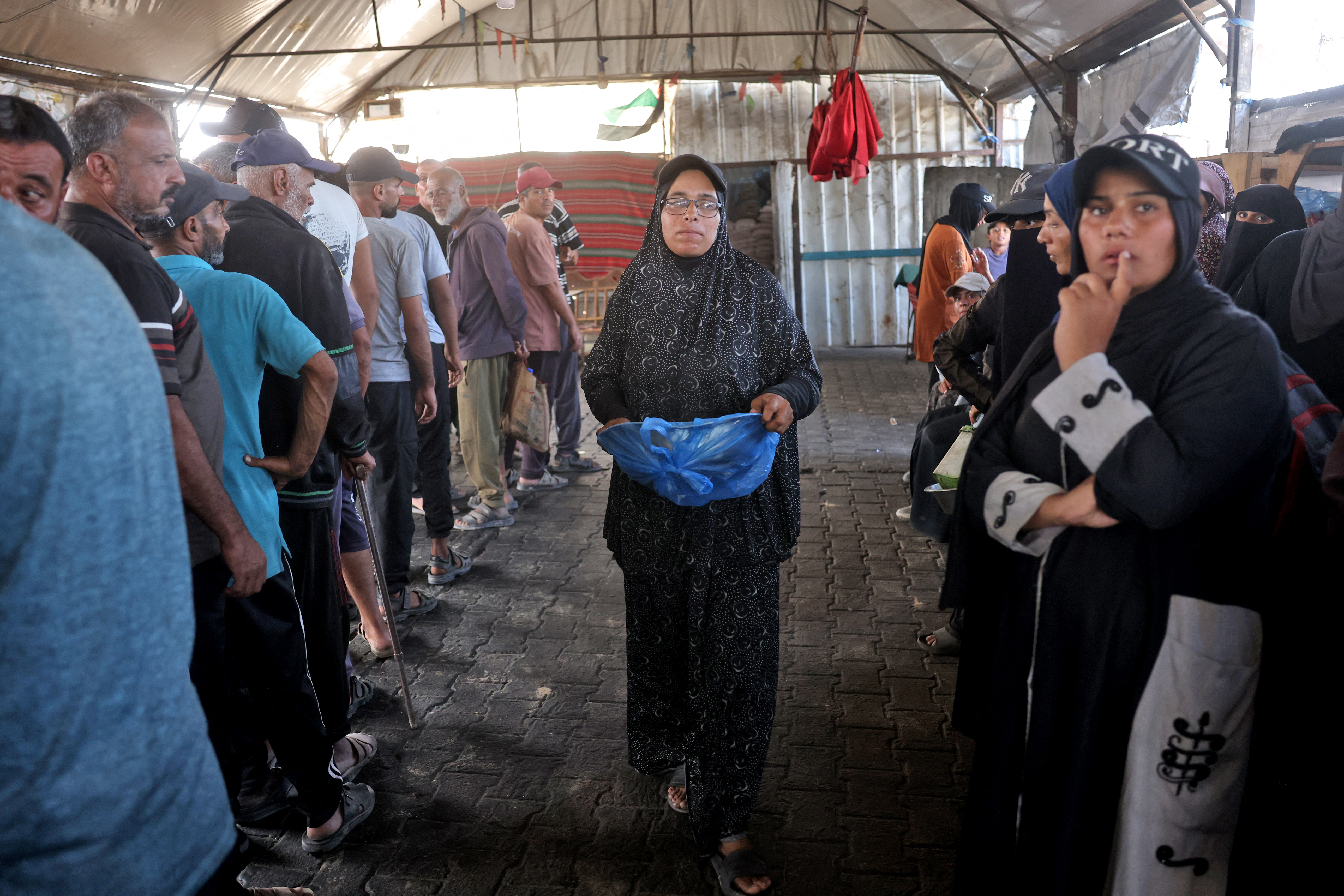 Gaza mothers endure endless lines as famine fears persist