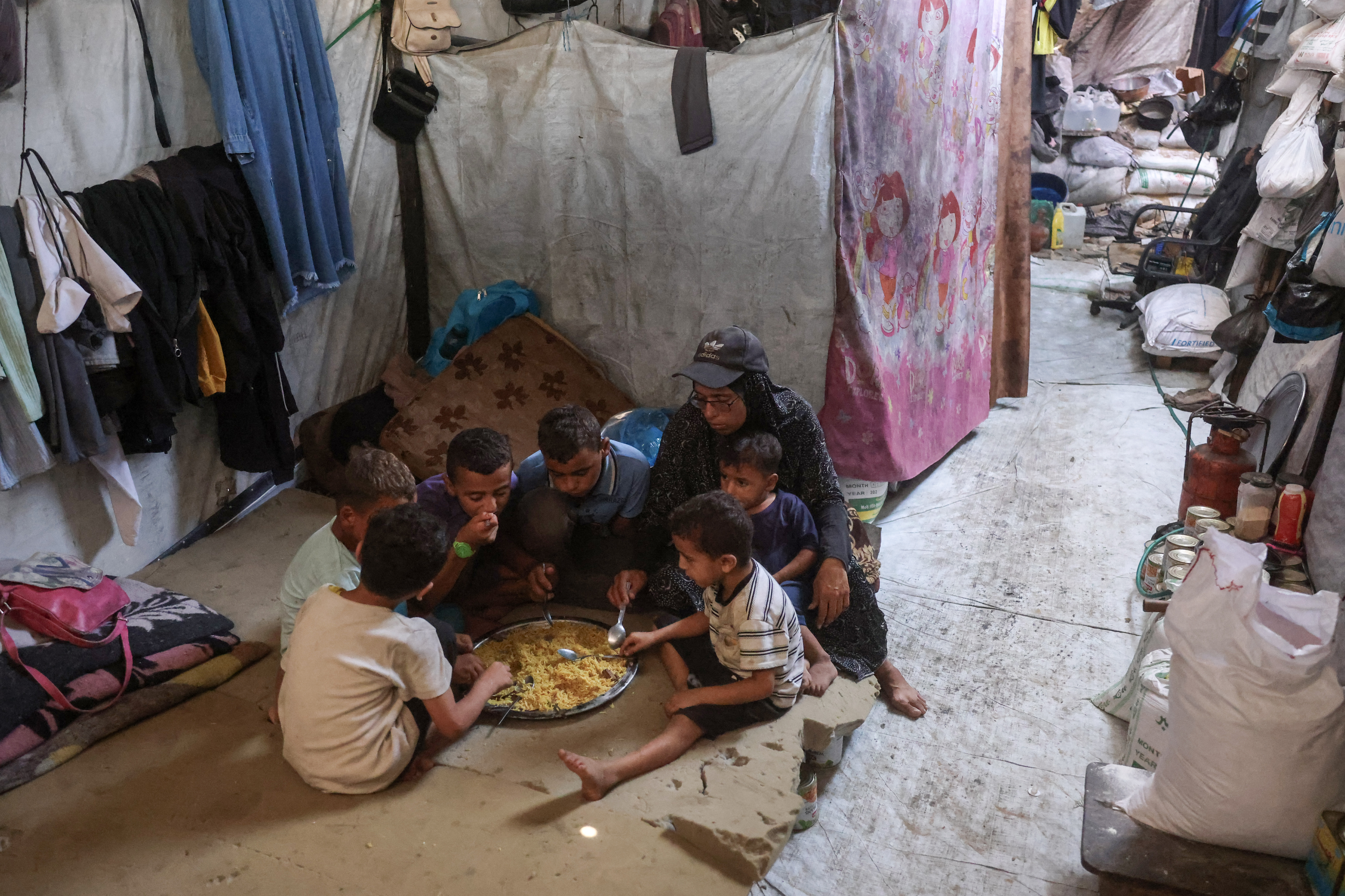 Gaza mothers endure endless lines as famine fears persist