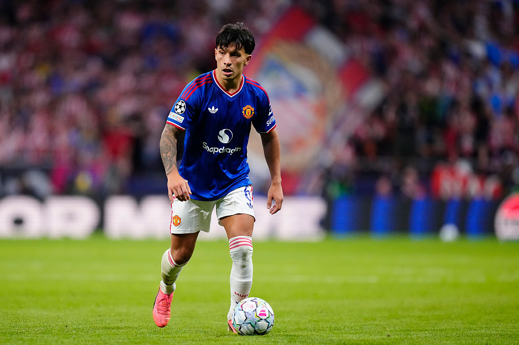 Lisandro Martinez centre-back of Manchester United and Argentina during the UEFA Champions League 2026/27 League Phase MD2 match